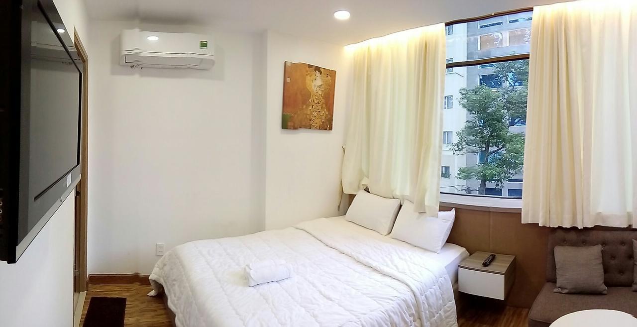 Smiley Apartment 11 Ho Chi Minh City Exterior photo