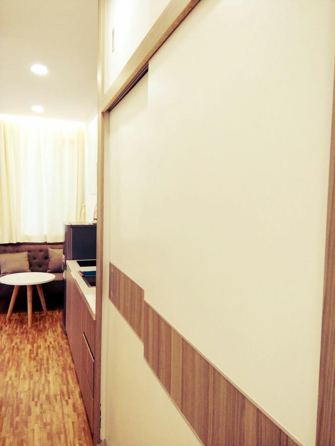 Smiley Apartment 11 Ho Chi Minh City Exterior photo